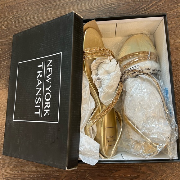 New York Transit Gold Formal Sandals/ Heel - Picture 1 of 8